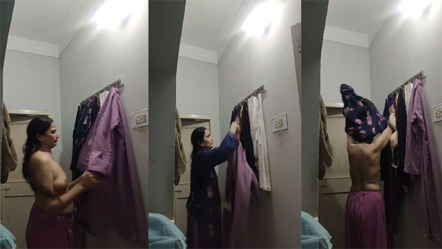 Bhabhi Changing Clothes – Hidden Captured Secretly Viral Mms